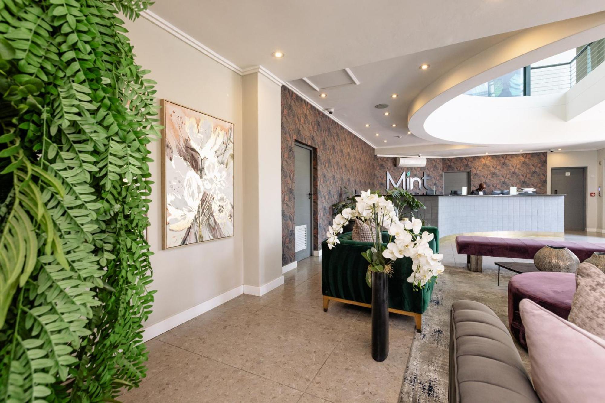 Mint Hotel 84 On Katherine Joanesburgo Exterior foto
